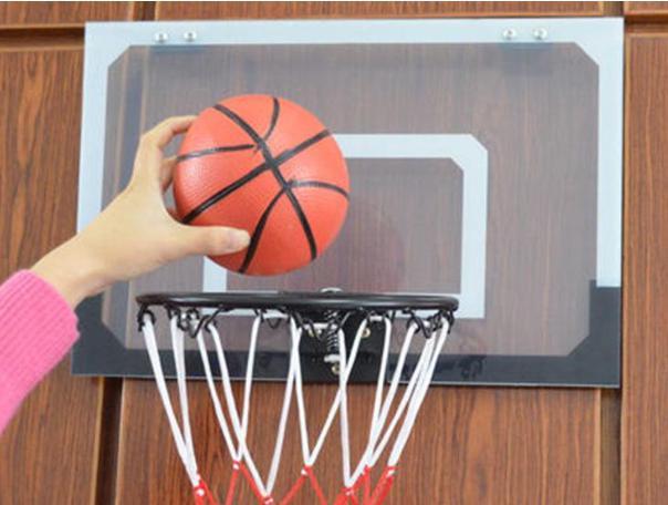 一个环保、安全、高性能的PC板材应用领域之篮球